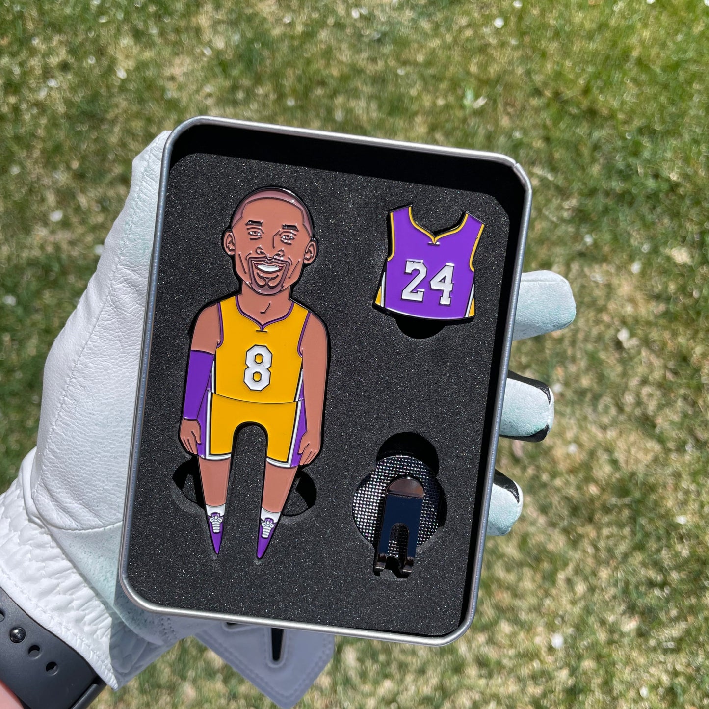 MAMA Divot Tool Golf Ball Marker Set | Golf Accessories and Gift for Groomsmen, Gift for Dad, Gifts for Golfers | Pin Creatures