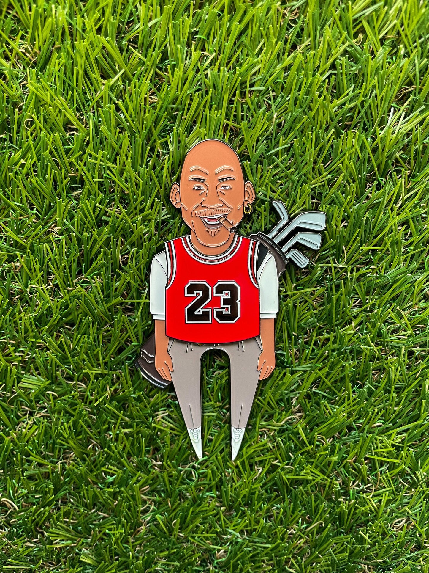 The GOAT 23 Divot Tool Golf Ball Marker Set | Golf Accessories and Gift for Groomsmen, Gift for Dad, Gifts for Golfers | Pin Creatures