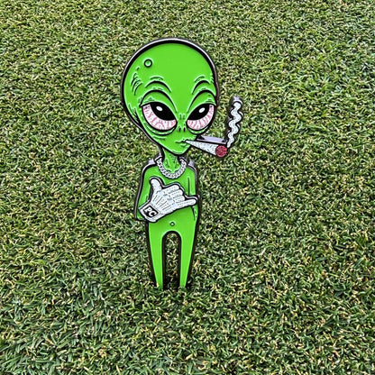 Cool Divot Tools by Pin Creatures. Golf Accessories. Ball Marker and Divot Tool Combo. Magnetic 